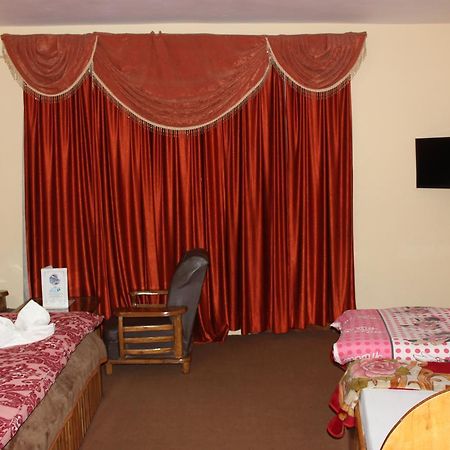 Hotel Ocean Blue Manali Eksteriør bilde